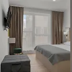 Boutique Apartment *